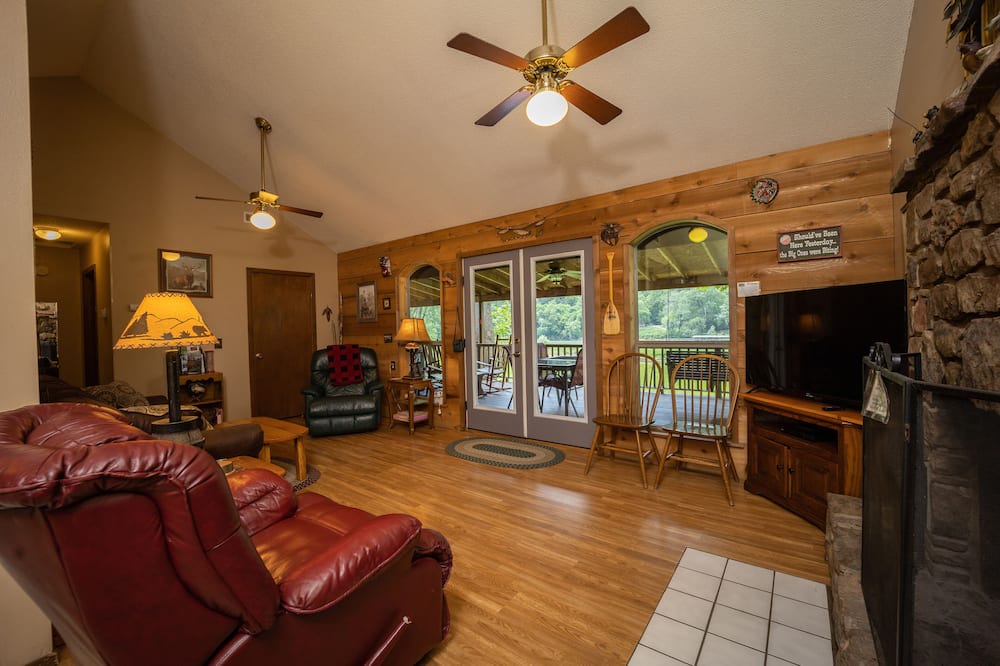 Photo of Outdoor in Boswell