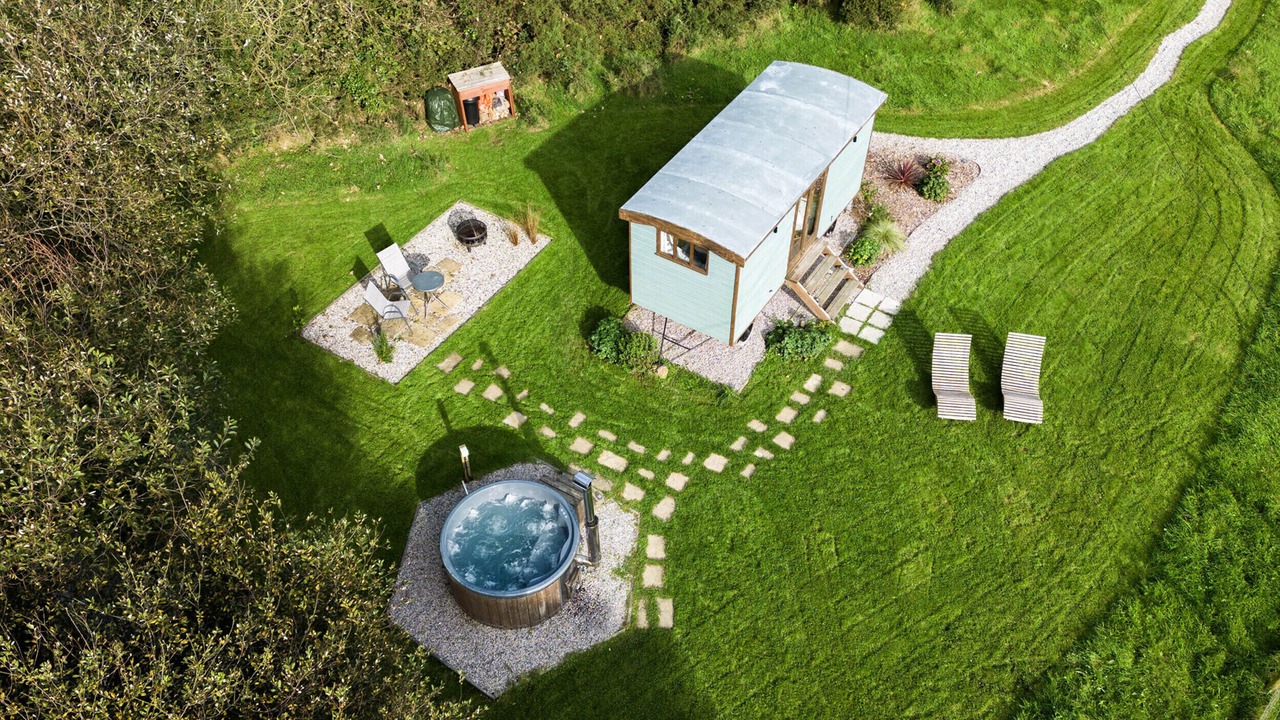 Photo of Others in Brazzacott