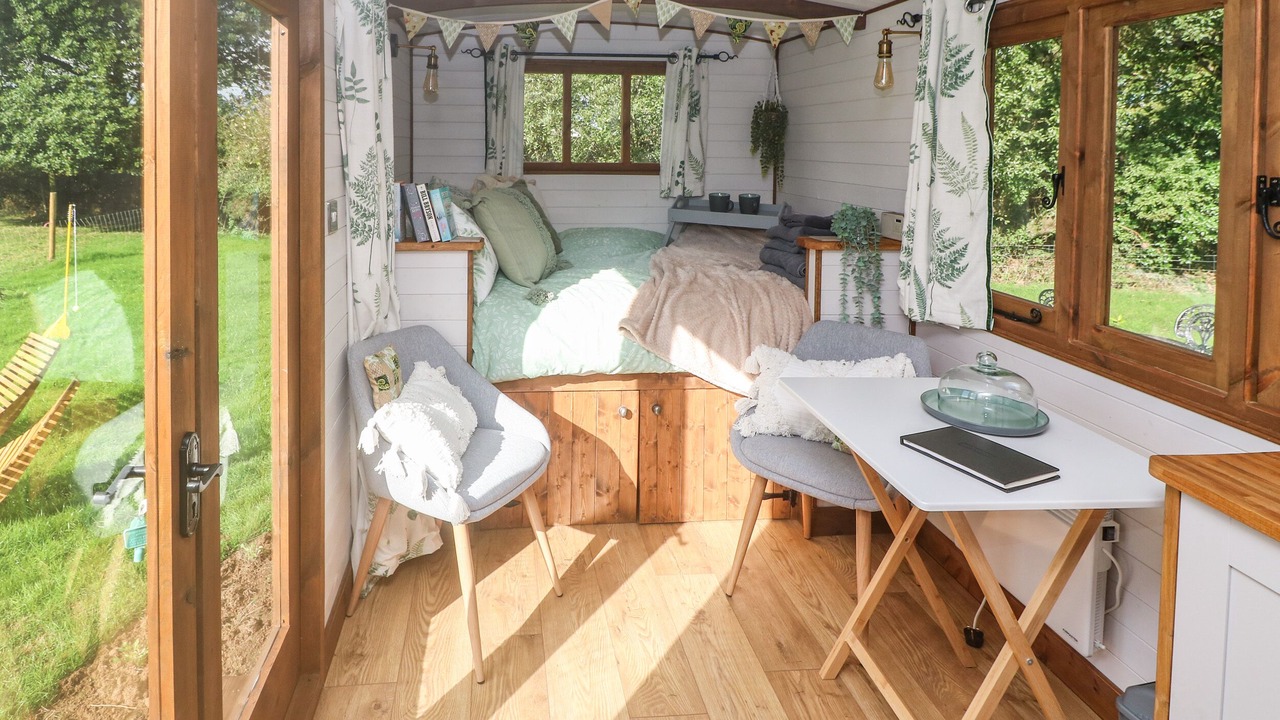 Photo of Others in Brazzacott