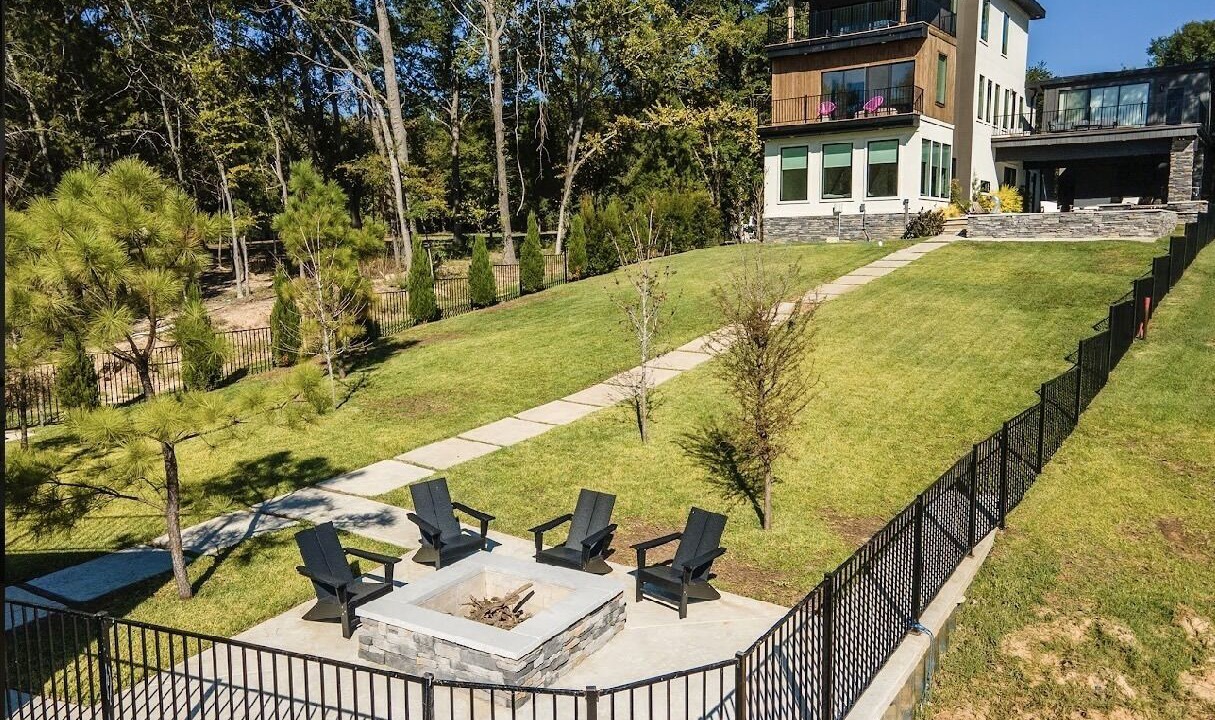 Photo of Patio Balcony in Caney City