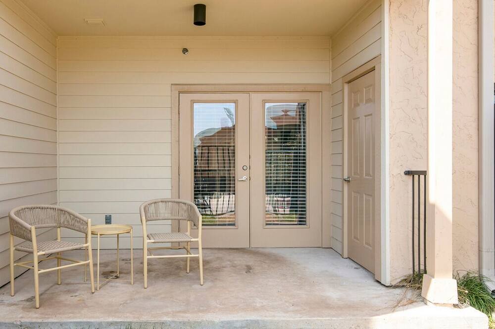 Photo of Patio Balcony in McNeil