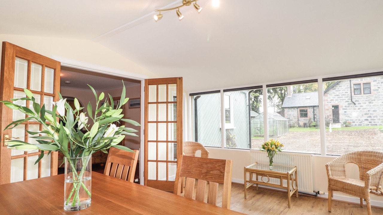 Photo of Others in Jamestown