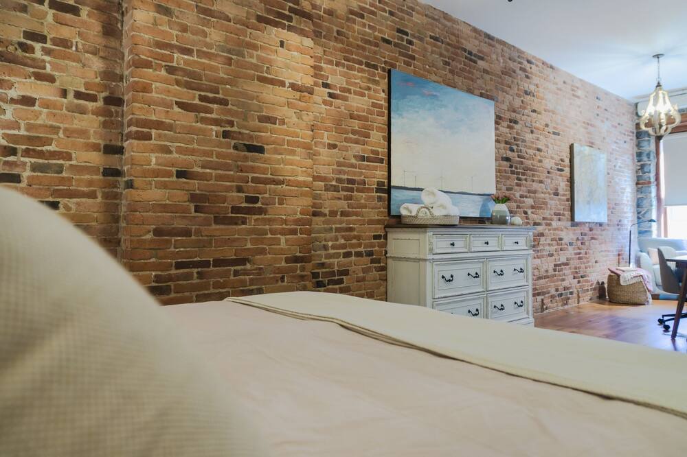 Photo of Bedroom in Kingston
