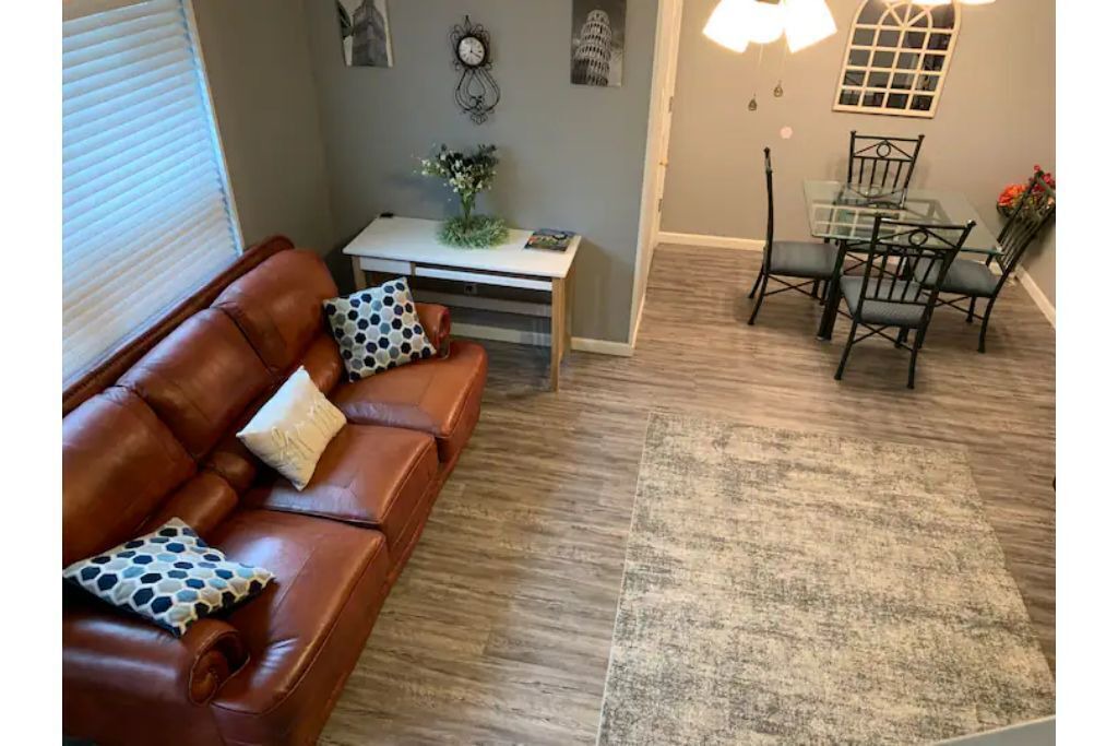 Photo of Livingroom in Southwood Valley