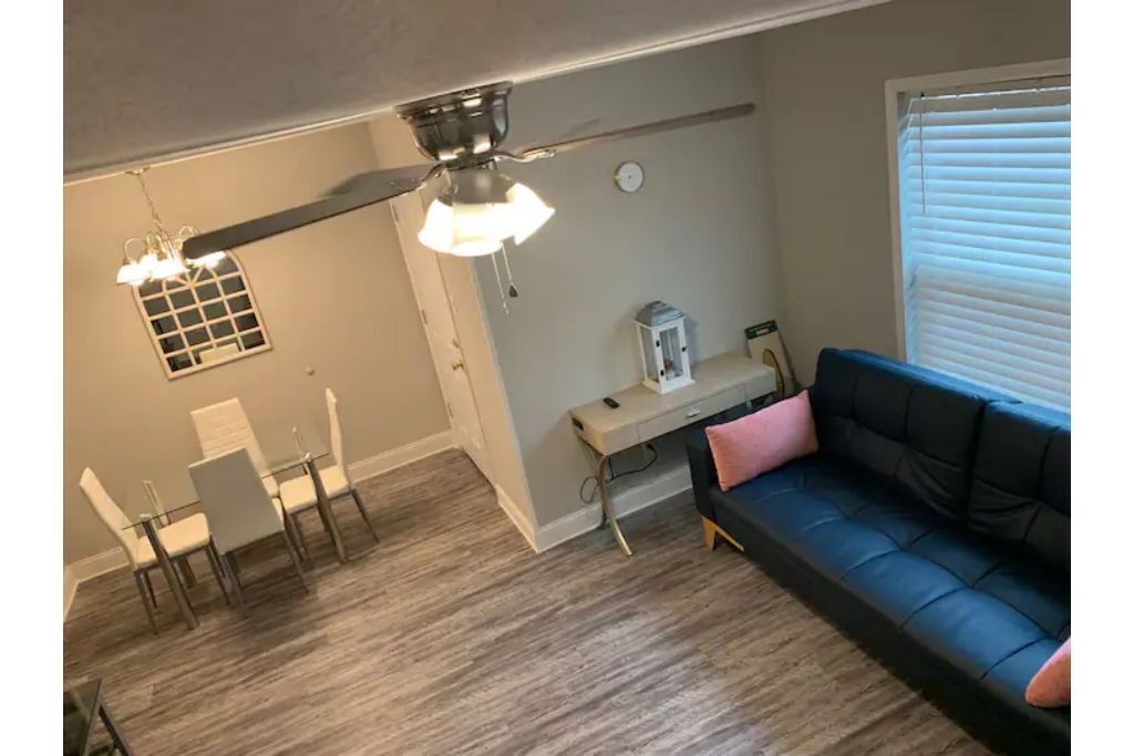 Photo of Livingroom in Southwood Valley