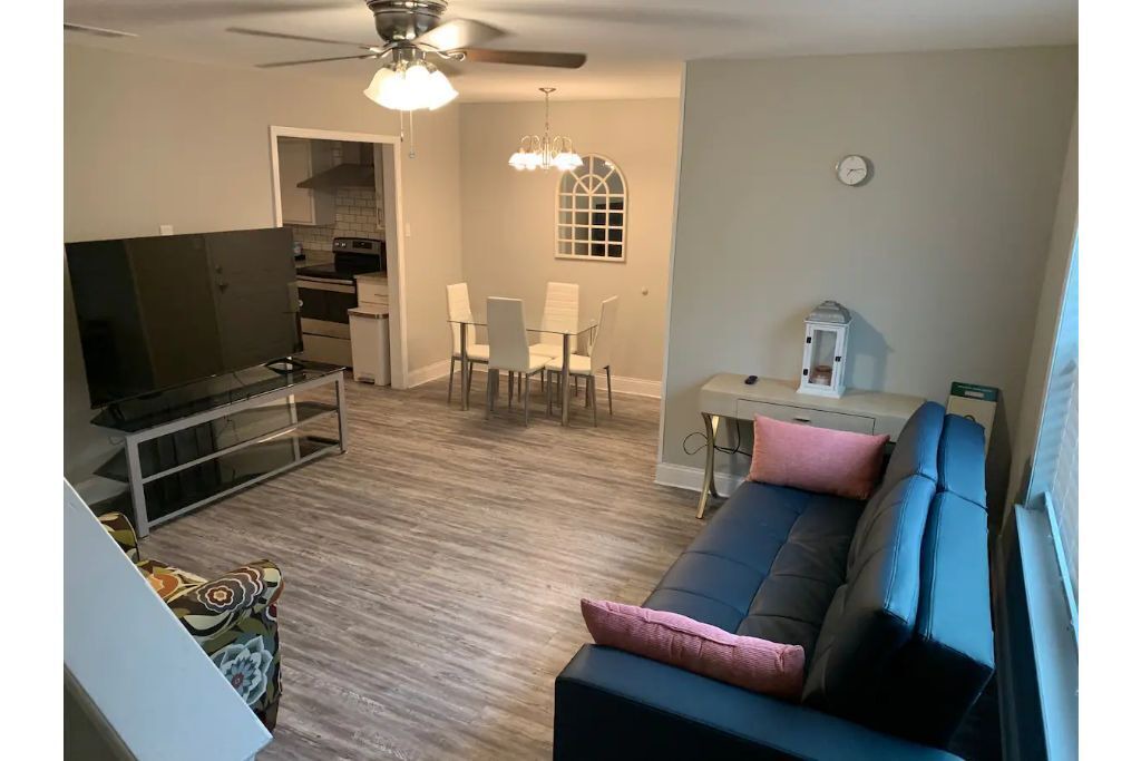 Photo of Livingroom in Southwood Valley
