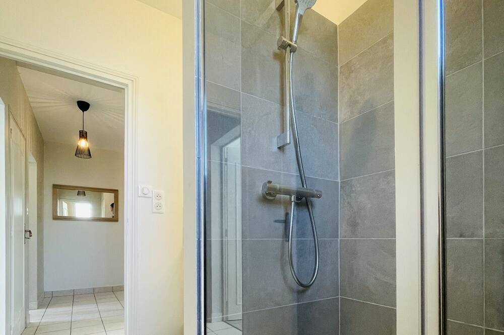 Photo of Bathroom in Chambray-les-Tours