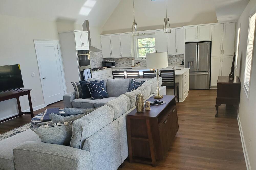 Photo of Livingroom in Springdale