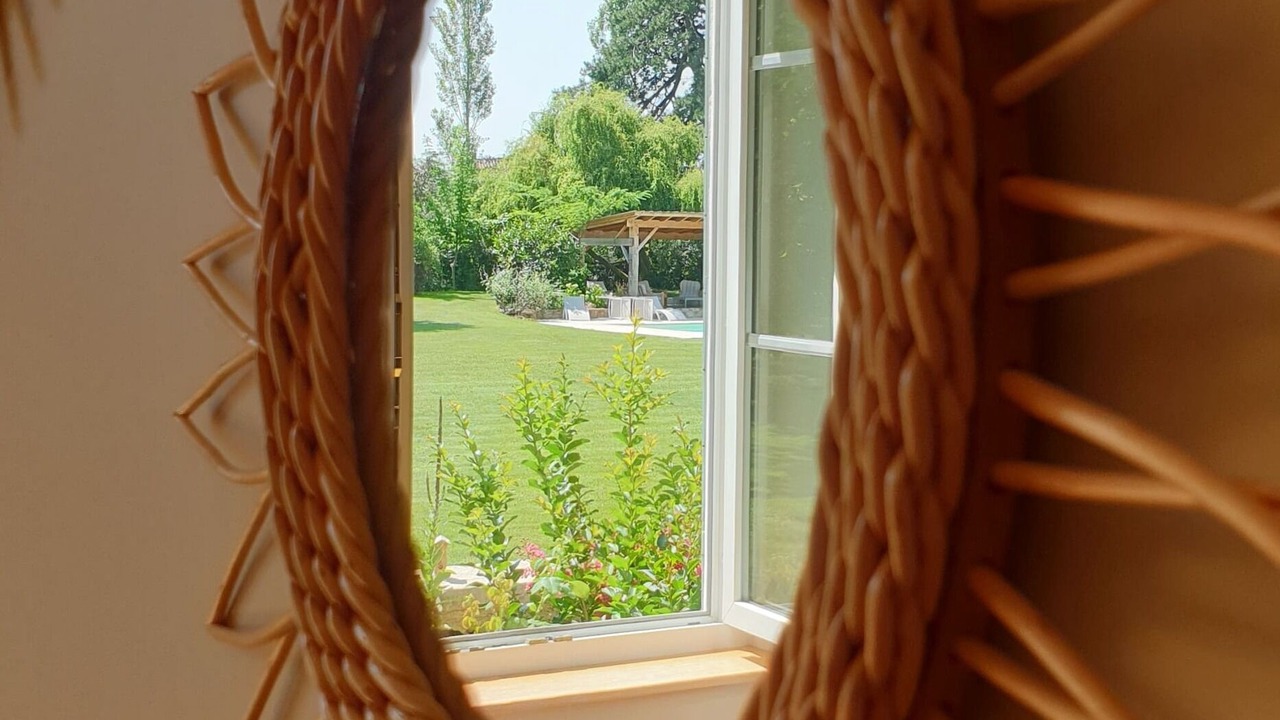 Photo of Others in Blace