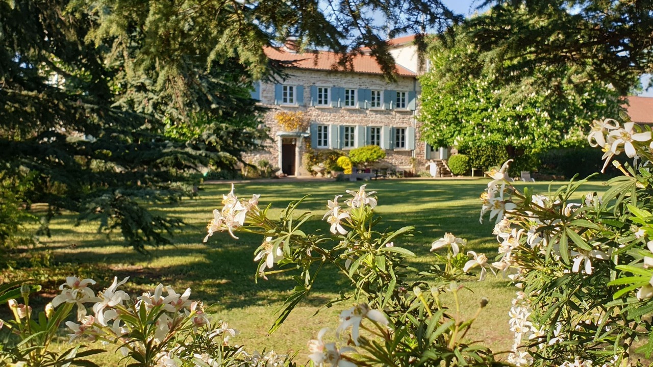 Photo of Outdoor in Blace