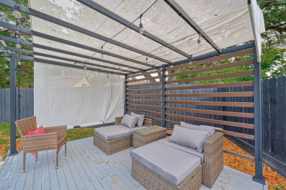 Photo of Patio Balcony in Spring Branch Central