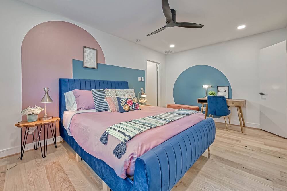 Photo of Bedroom in Spring Branch Central