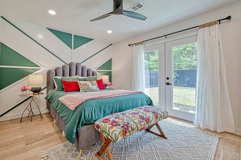 Photo of Bedroom in Spring Branch Central