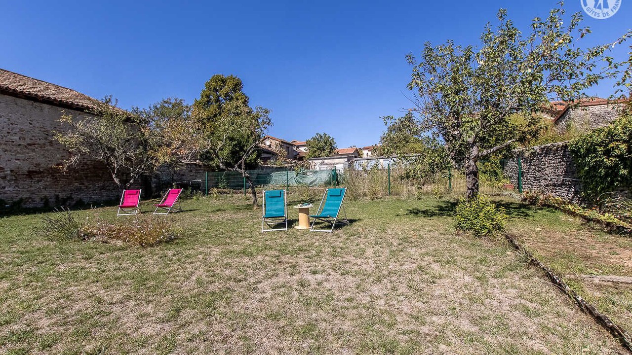 Photo of Outdoor in Cluny