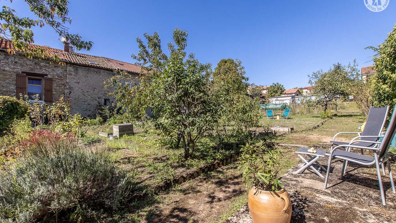 Photo of Outdoor in Cluny