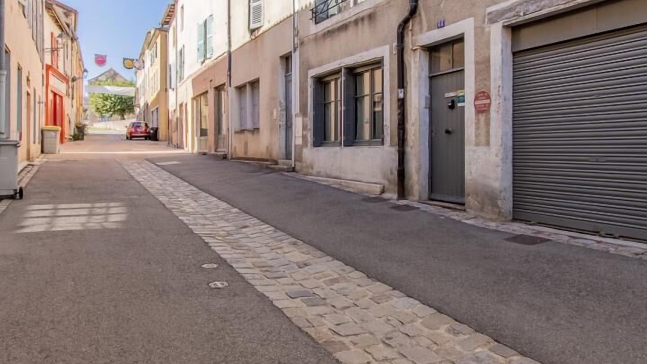 Photo of Others in Cluny