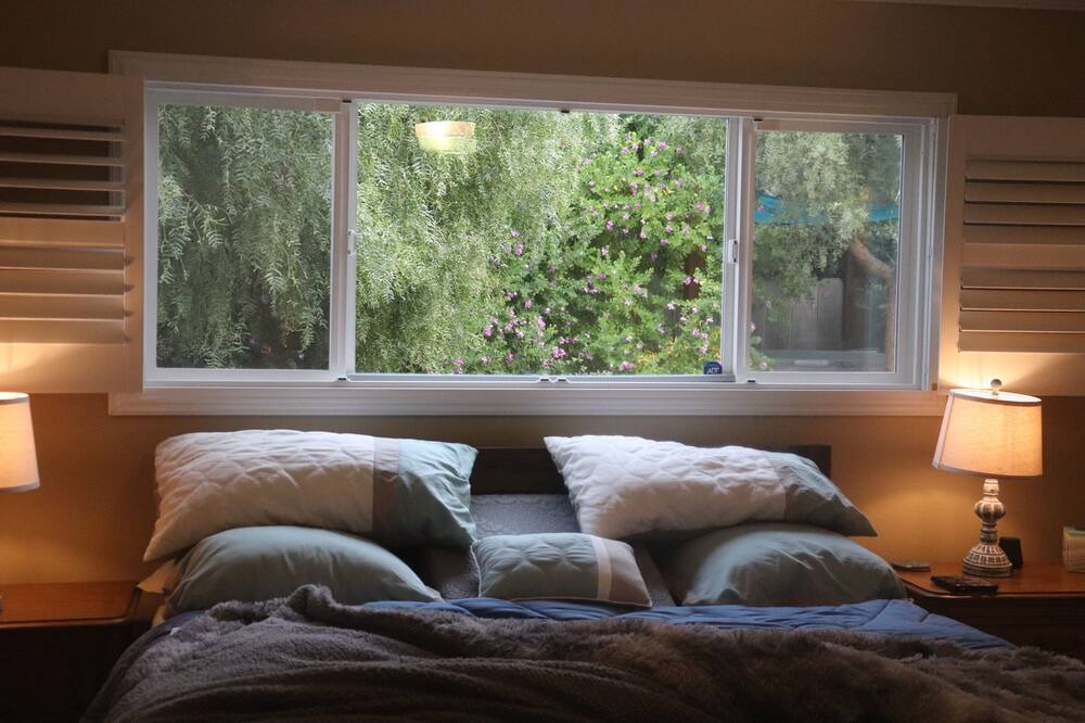 Photo of Bedroom in Salinas