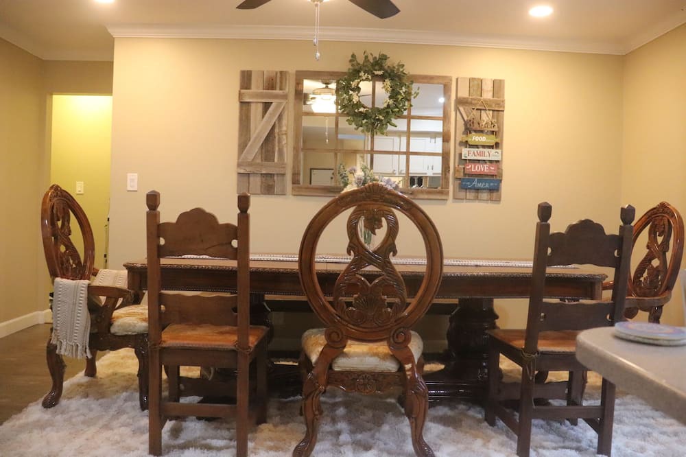 Photo of Others in Salinas