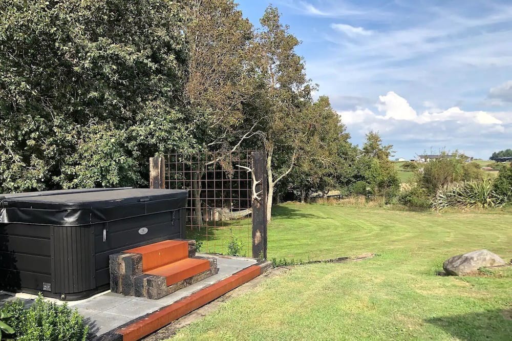 Photo of Others in Te Kowhai