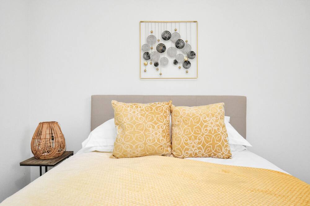 Photo of Bedroom in Spring