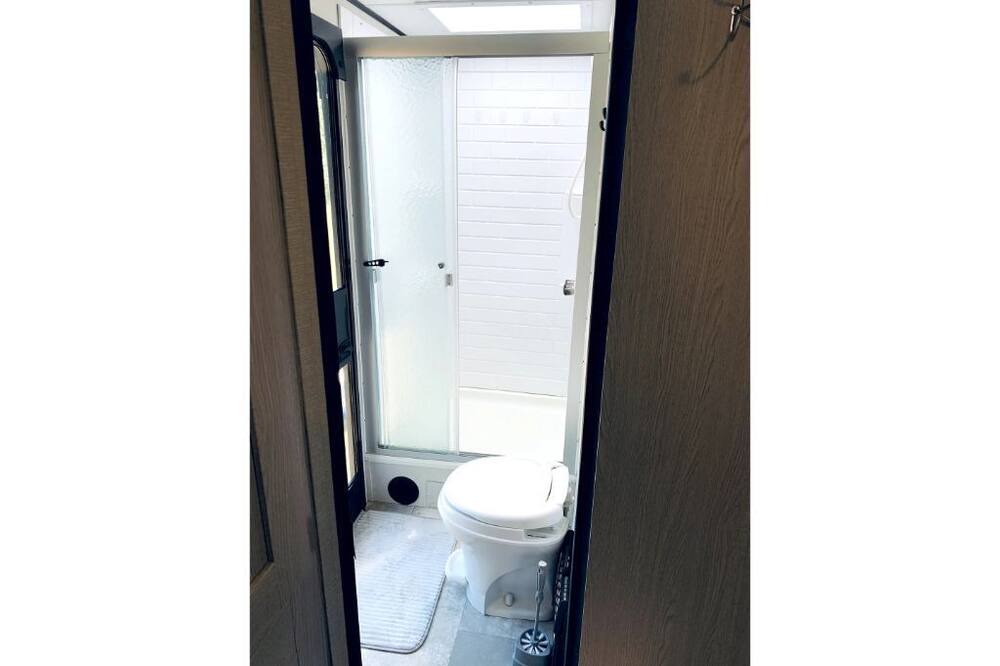Photo of Bathroom in Gore