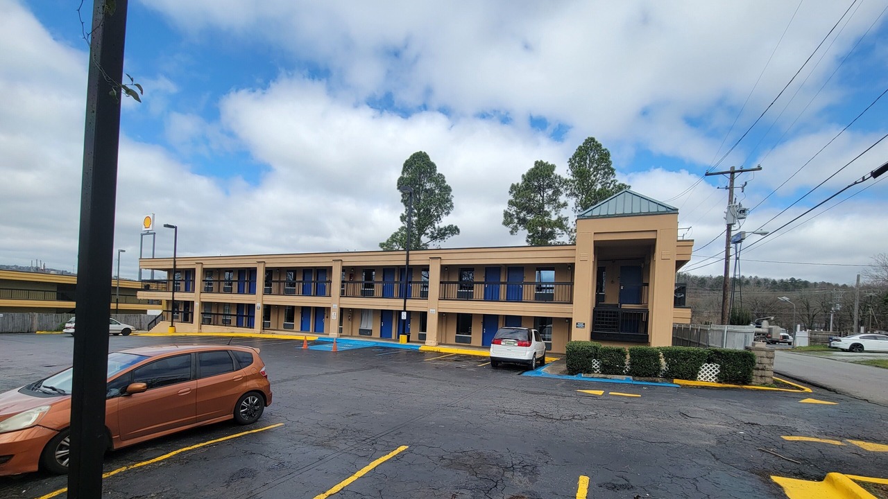 Photo of Outdoor in Gadsden