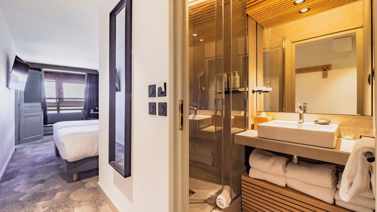 Photo of Bathroom in Arc-1600