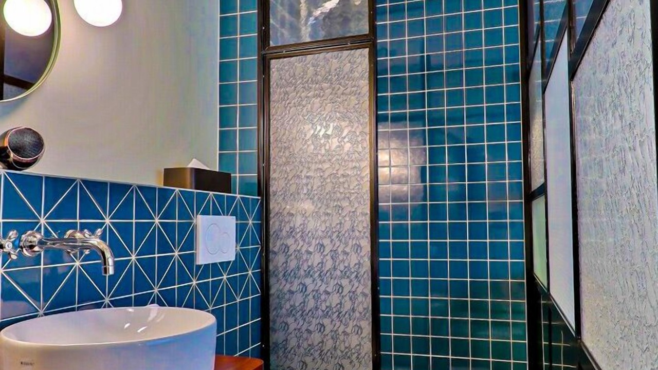 Photo of Bathroom in La Tour-de-Treme