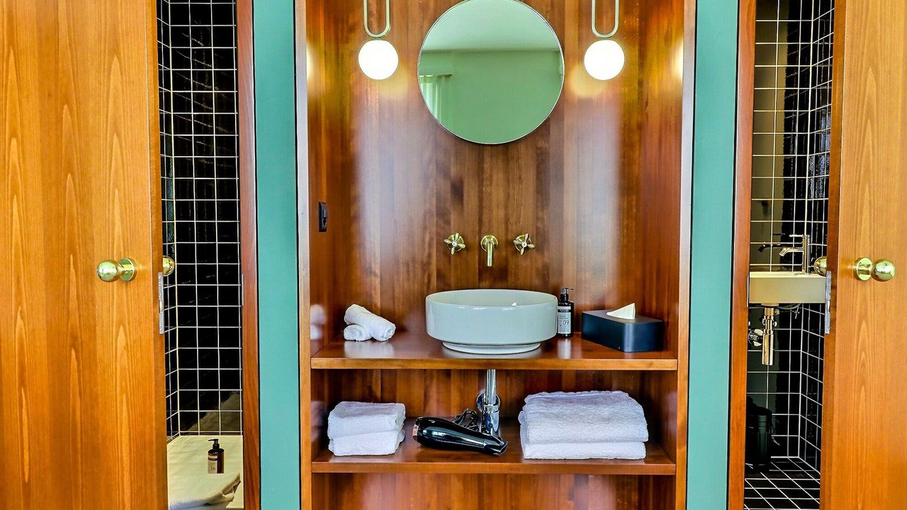 Photo of Bathroom in La Tour-de-Treme