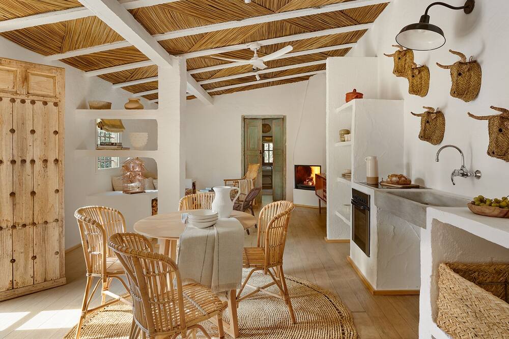 Photo of Livingroom in Queixas