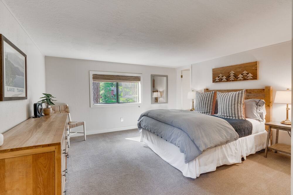 Photo of Bedroom in Tahoe Pines