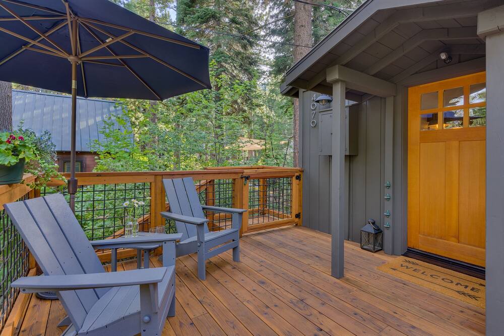 Photo of Patio Balcony in Tahoe Pines