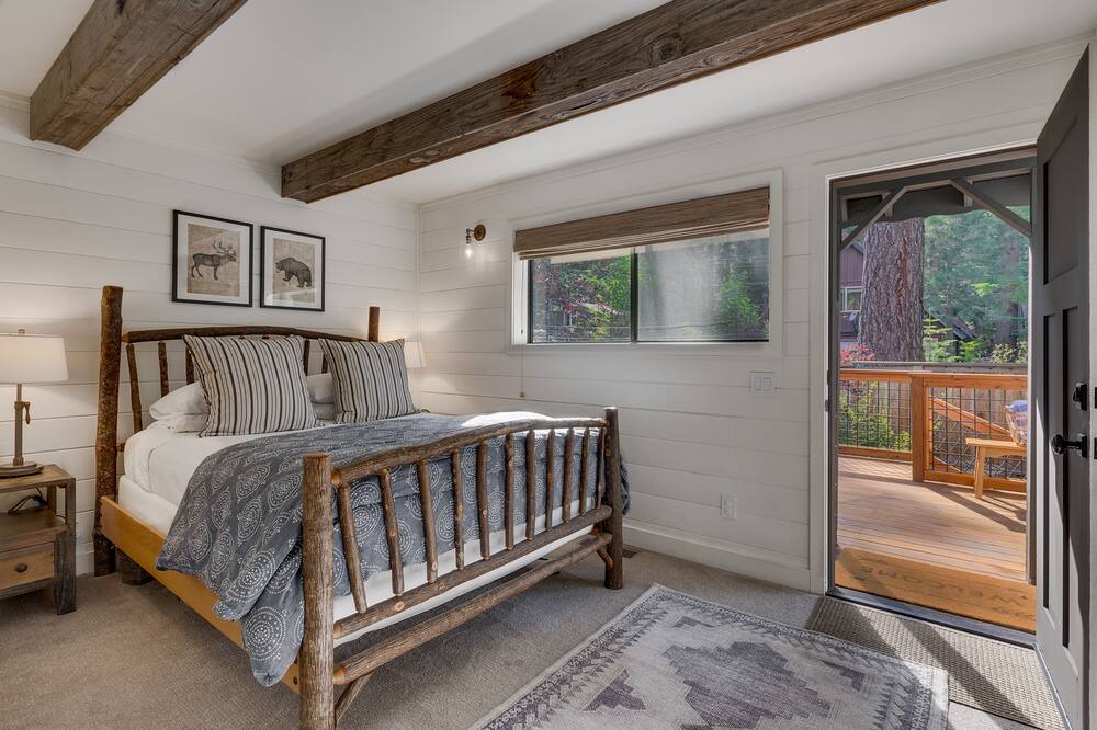 Photo of Bedroom in Tahoe Pines