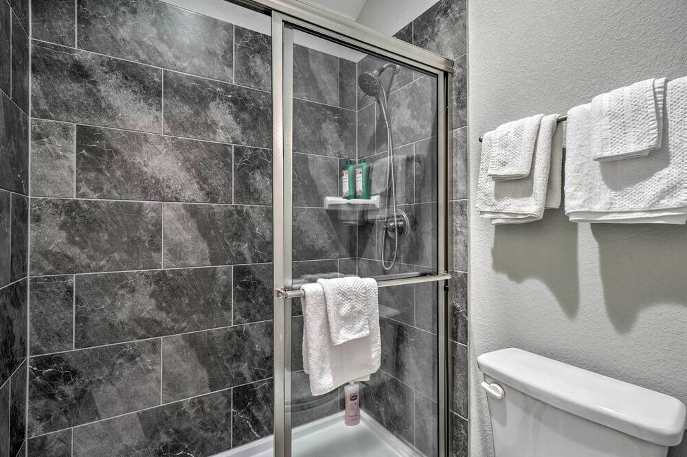 Photo of Bathroom in Pflugerville