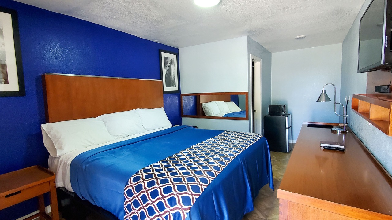 Photo of Bedroom in Seagoville