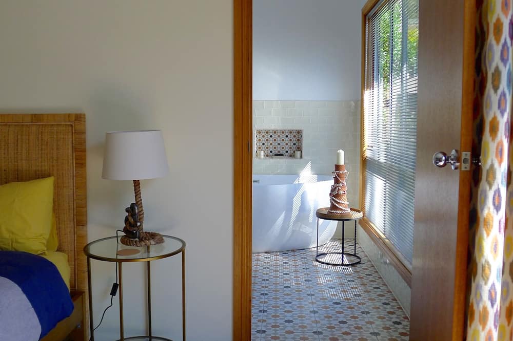 Photo of Bedroom in Phegans Bay