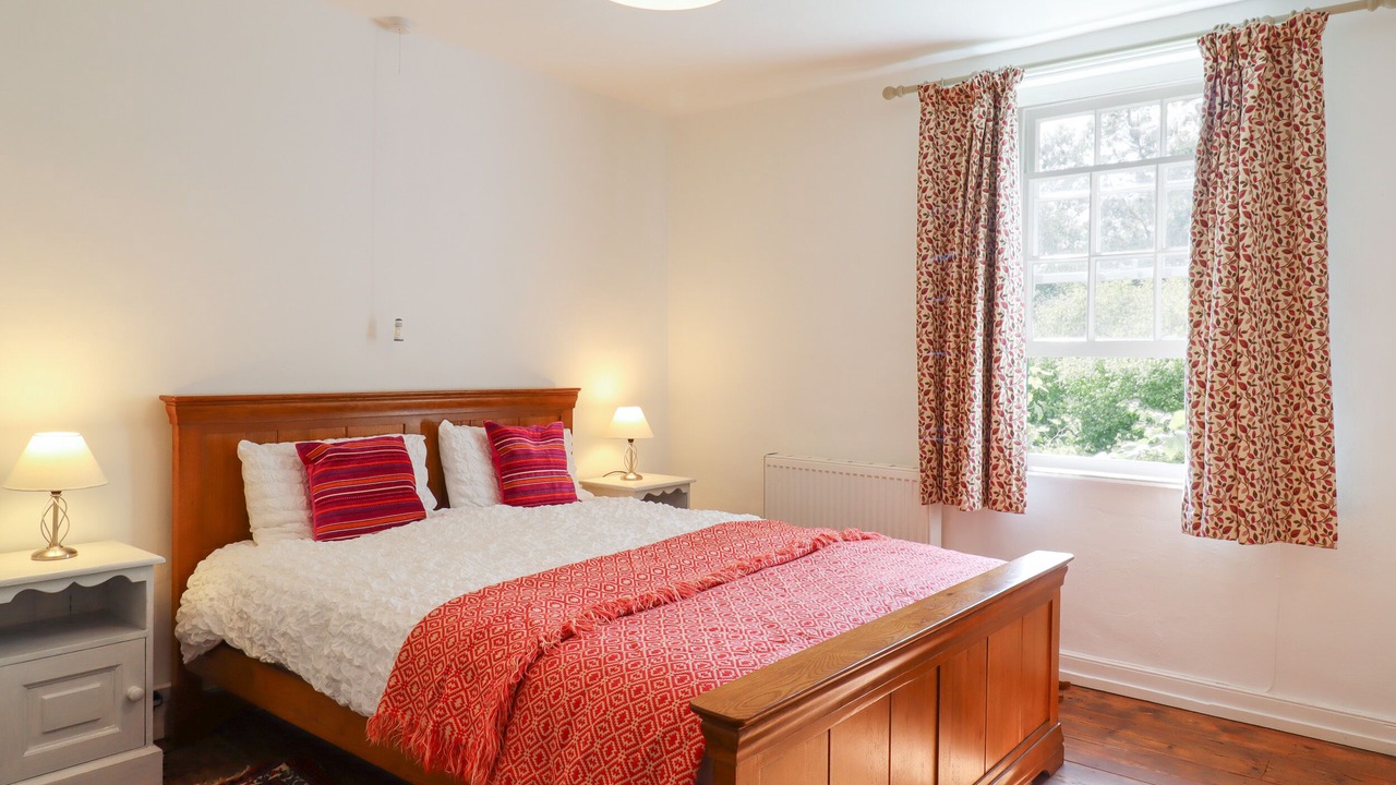 Photo of Others in Bures