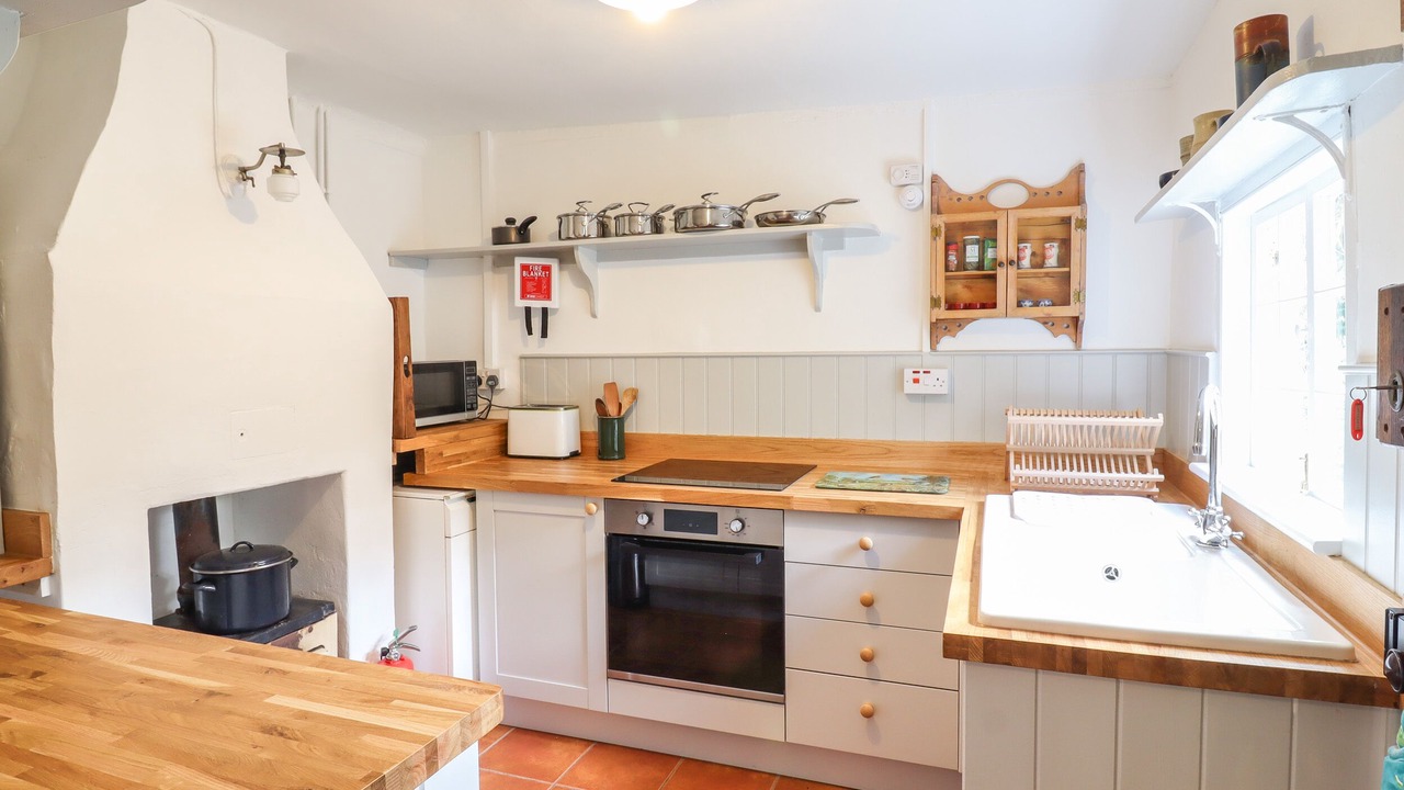 Photo of Others in Bures