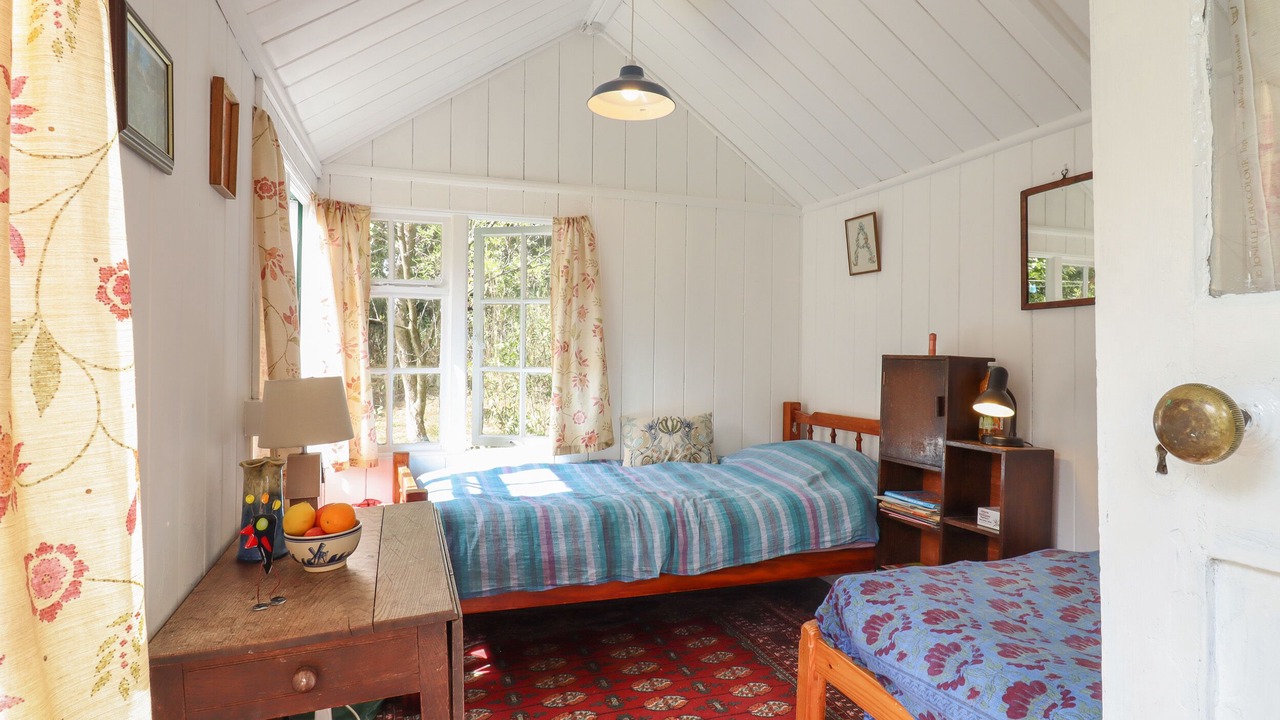 Photo of Others in Bures