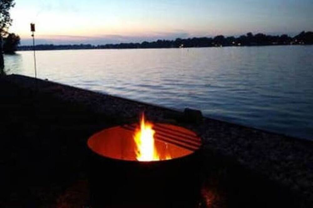 Photo of Others in Nashport