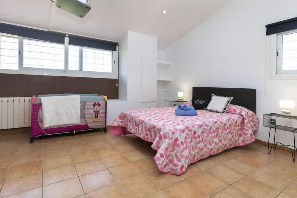 Photo of Bedroom in Mont Barbat
