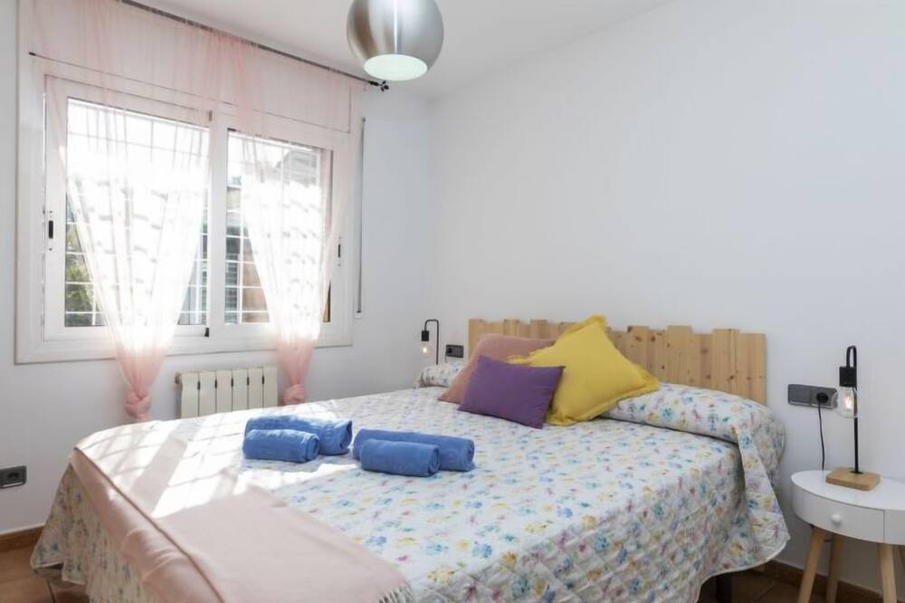 Photo of Bedroom in Mont Barbat