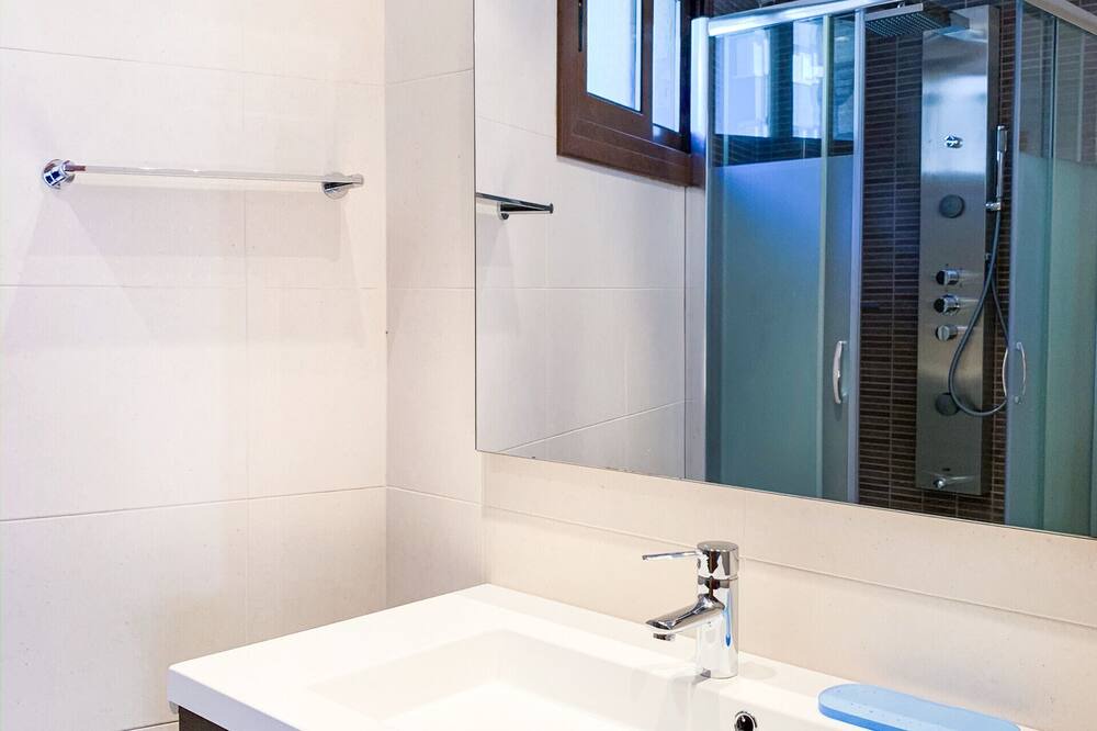 Photo of Bathroom in Arinsal