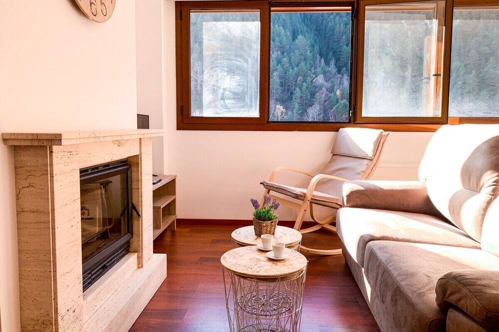 Photo of Livingroom in Arinsal