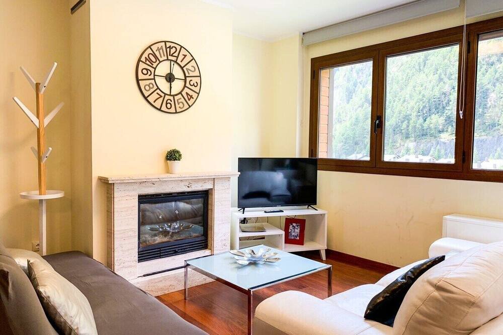 Photo of Livingroom in Arinsal