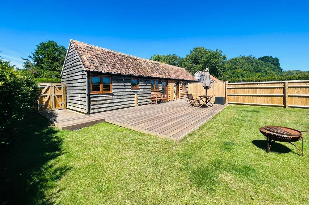 Photo of Outdoor in Alton Barnes