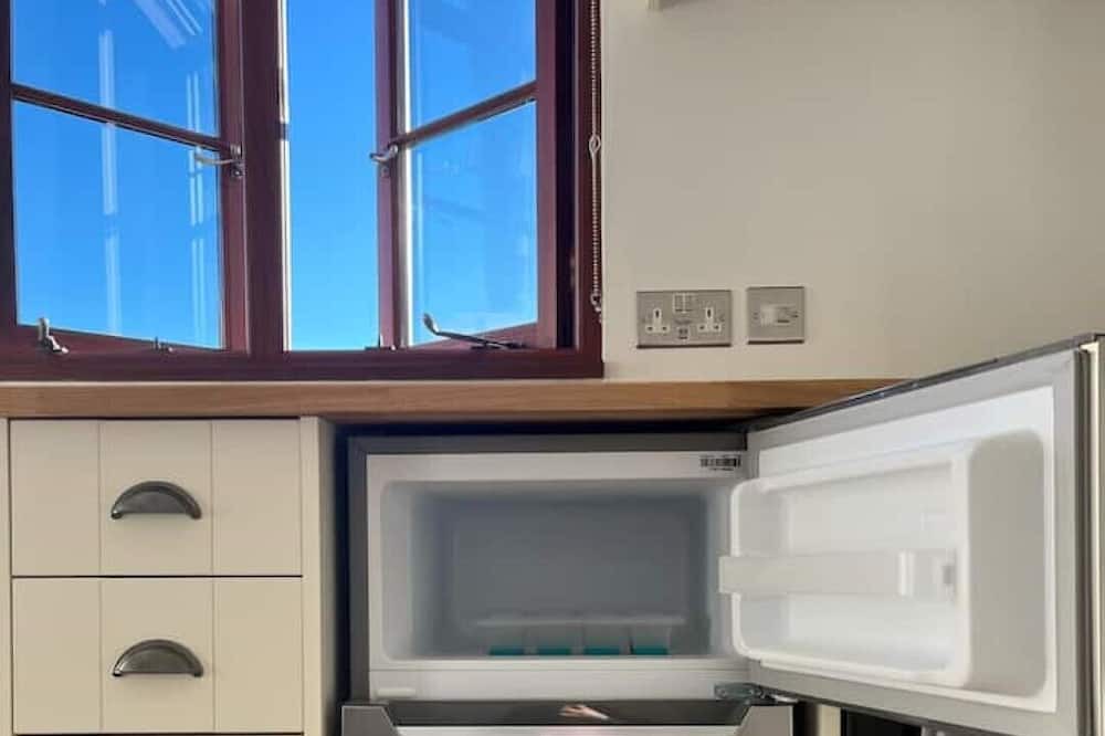 Photo of Others in Alton Barnes