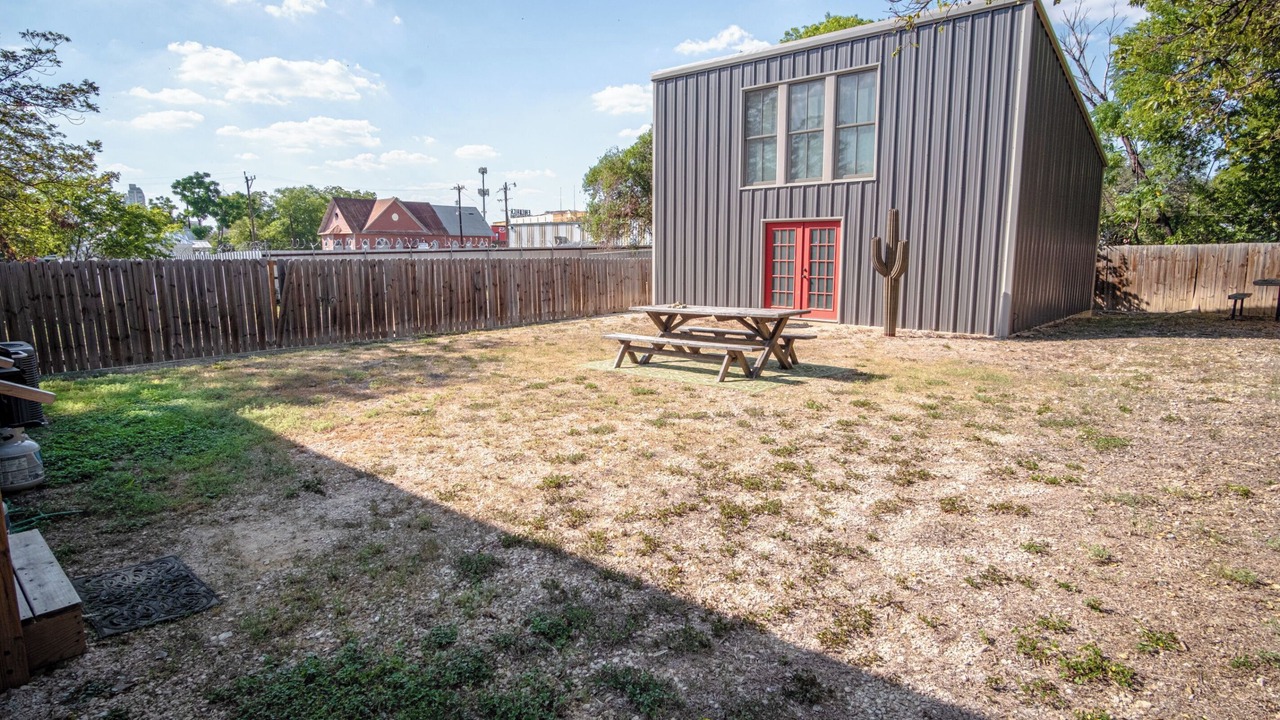 Photo of Outdoor in Nevada Street