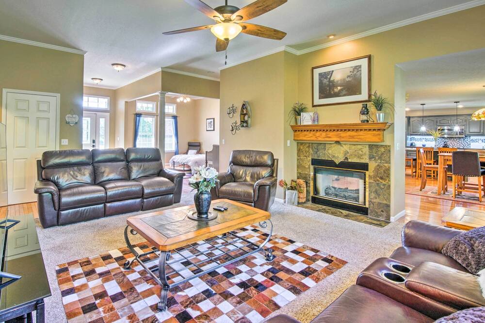 Photo of Others in Nixa