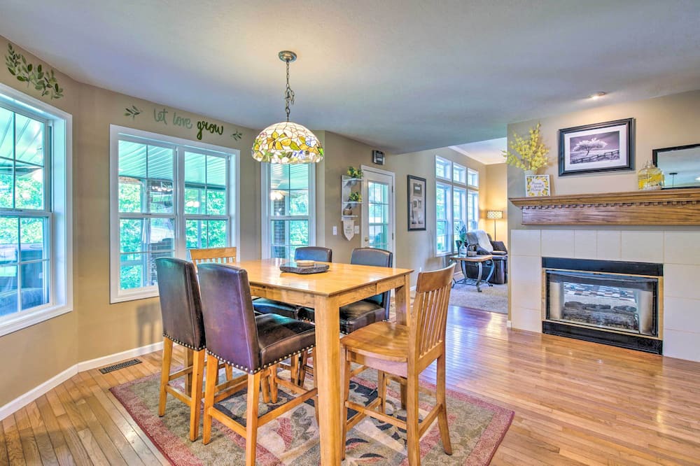 Photo of Others in Nixa